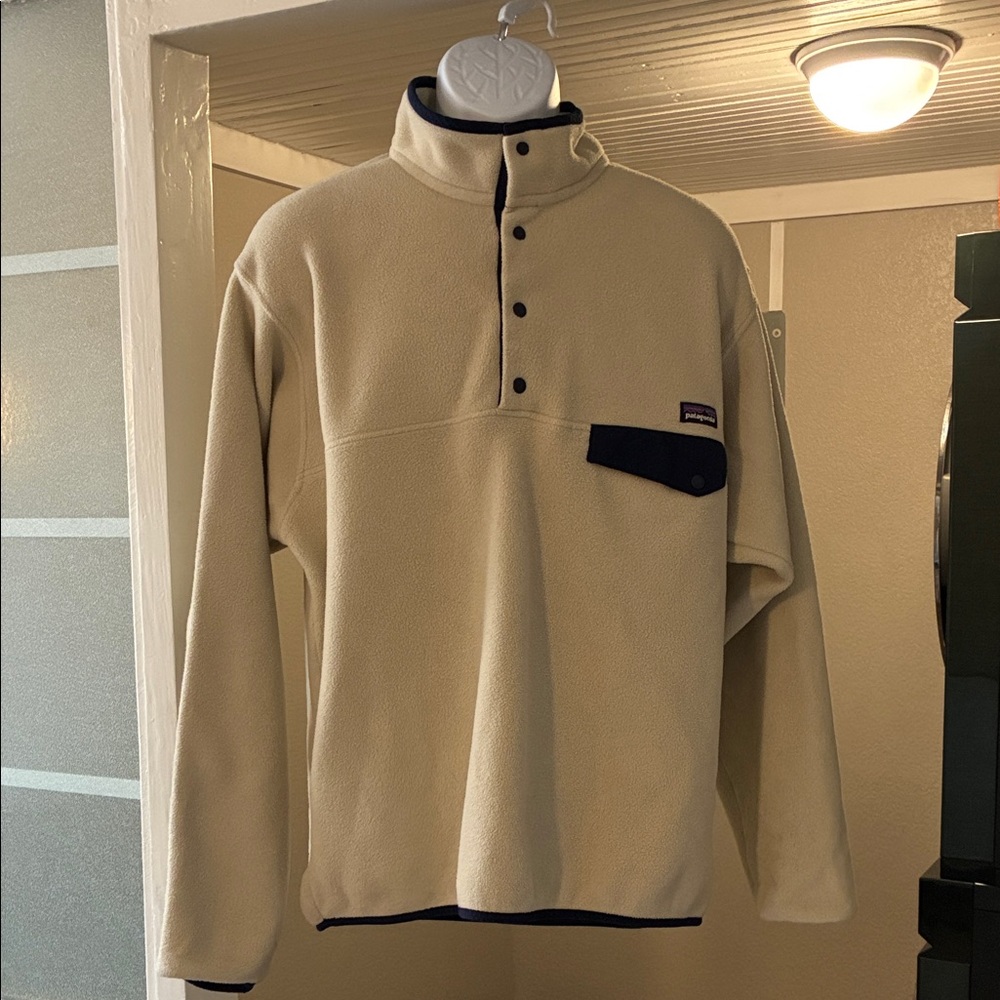 Patagonia Beige Fleece with Navy Trim